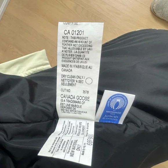 Rare Vintage Canada Goose Full-Length Down Parka – Metro Sportswear XS - Picture 12 of 16